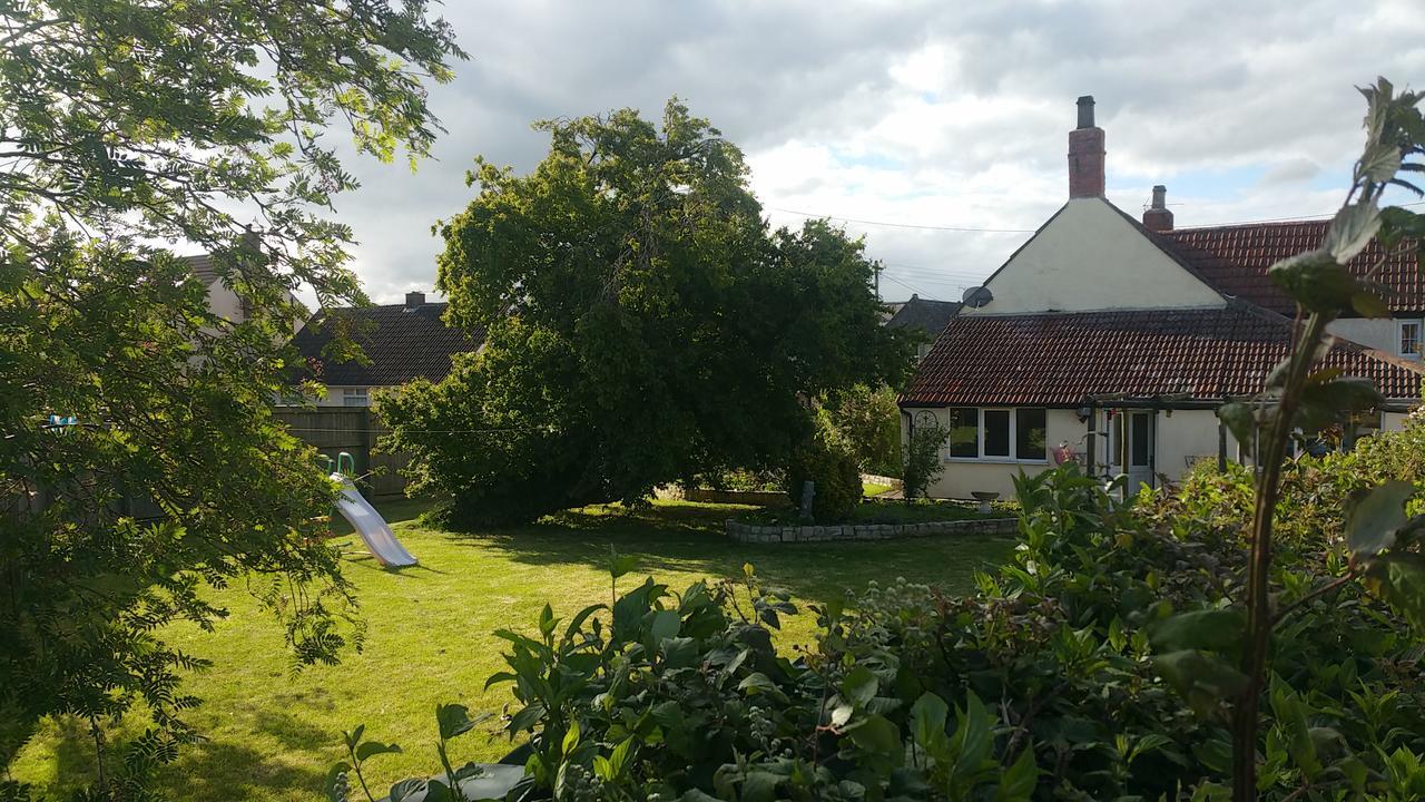 Millbatch Farm Bed & Breakfast กลาสตันเบอรี ภายนอก รูปภาพ