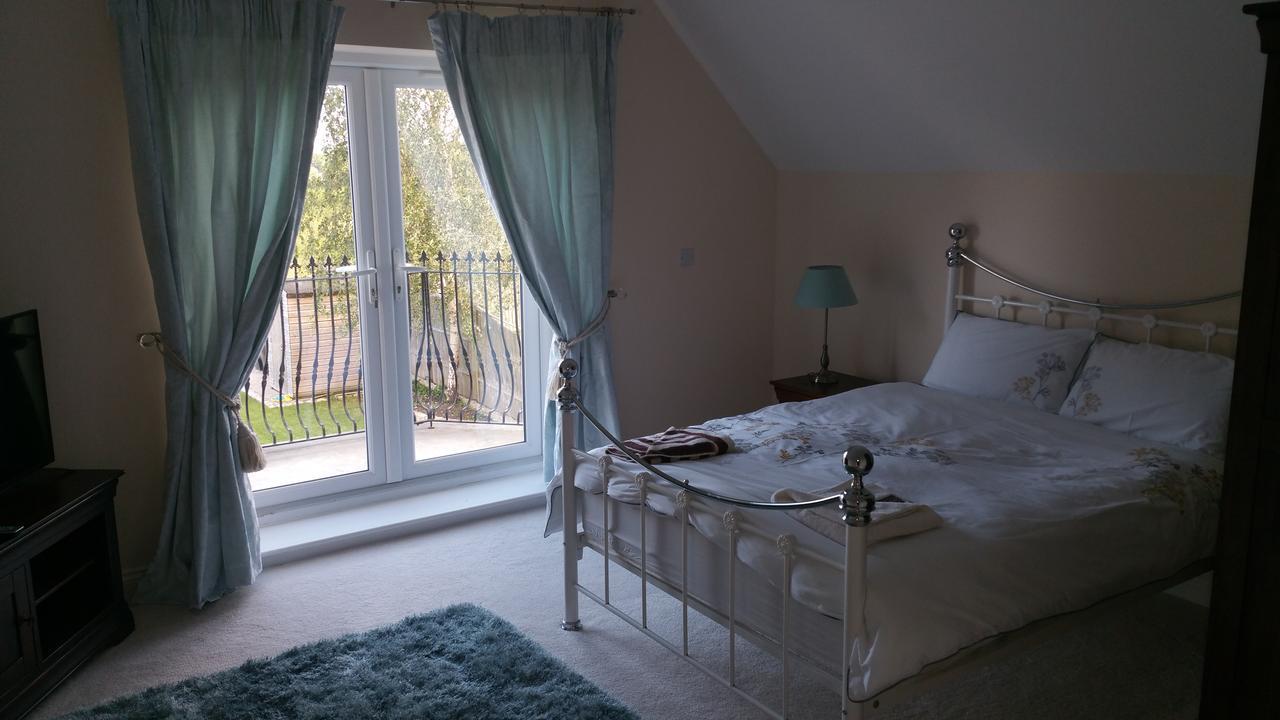 Millbatch Farm Bed & Breakfast กลาสตันเบอรี ภายนอก รูปภาพ